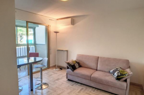 HENRI CAMILLE REAL ESTATE - Latour - Studio 150m Martinez